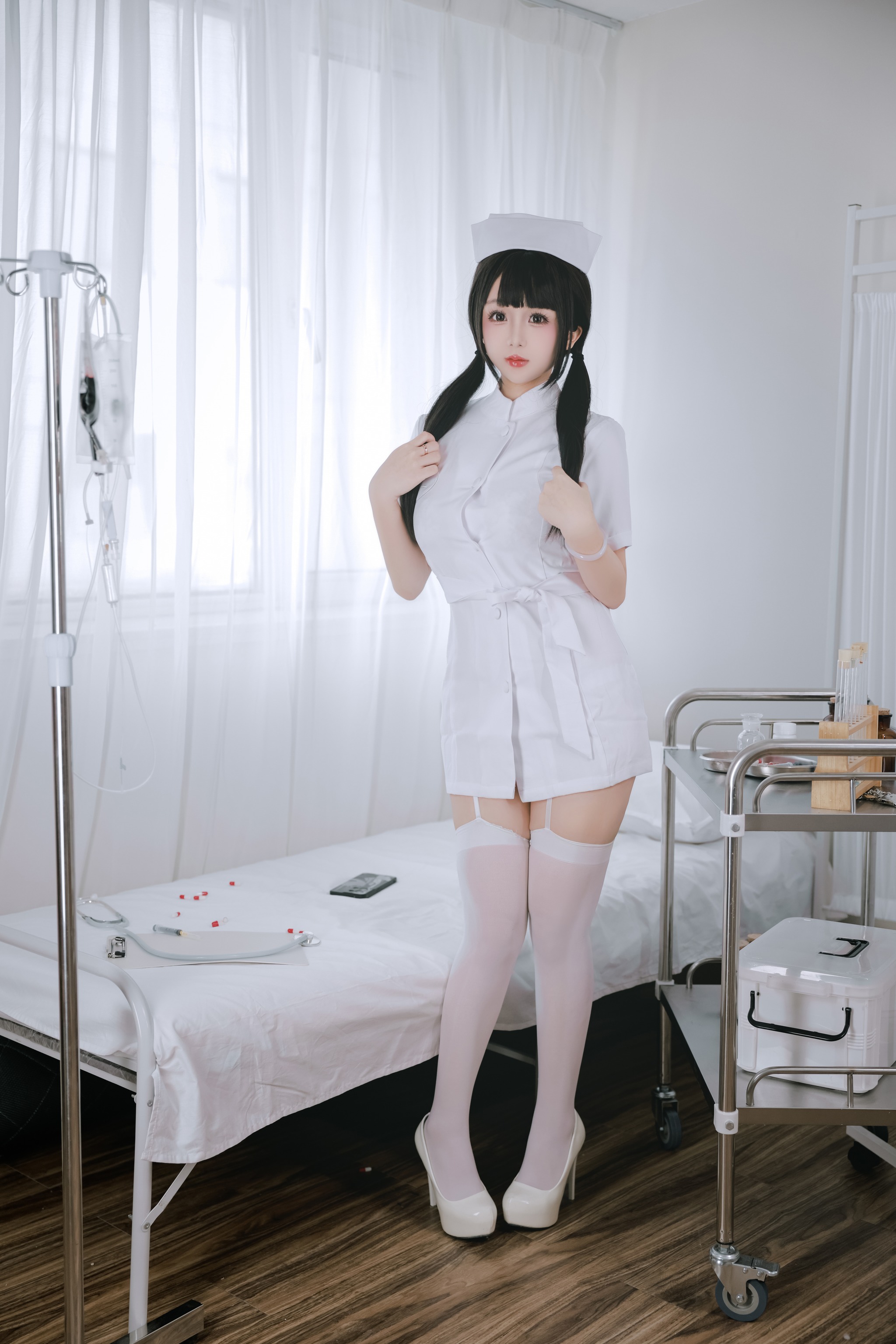日奈娇 – NO.081  诊所护士[139P2V]-XikXak